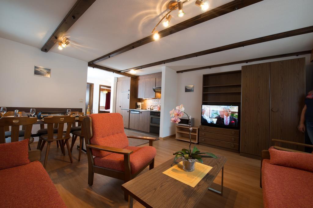 Haus Alba Apartment Saas-Almagell Room photo